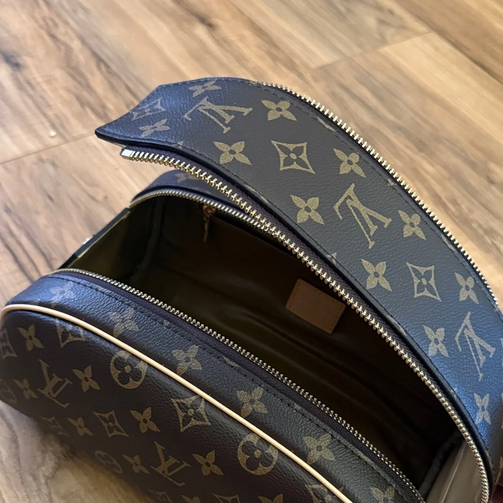 Louis Vuitton Drop Kit - Picture 5 of 7
